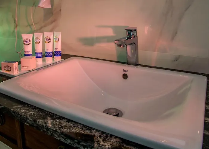 Javier Montero מלון ריבאדאו